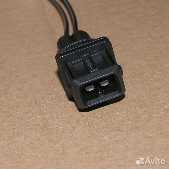 Колодка штыревая 2 серия 3.5 топливног Жгут 10-01