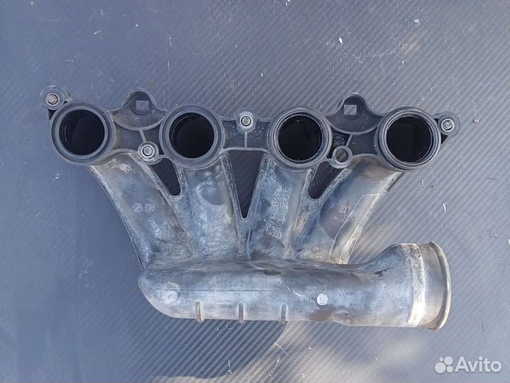Впускной коллектор Ford Courier 1.8 D