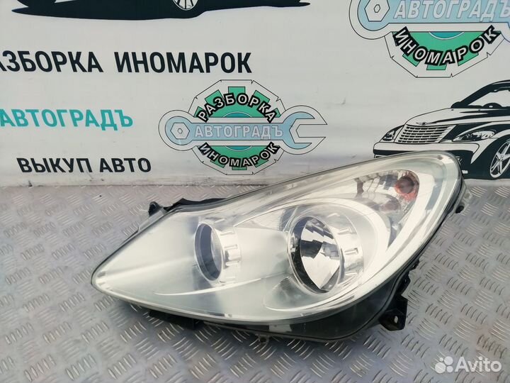 Фара левая Opel Corsa D 2008г