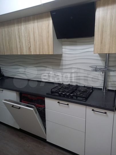 3-к. квартира, 88 м², 9/10 эт.