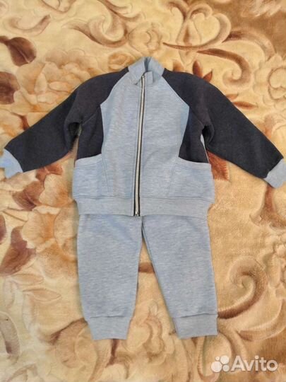 Спортивный костюм на флисе на мальчика