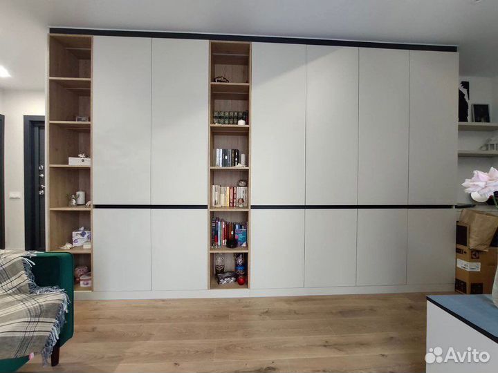 Стенка в гостиную