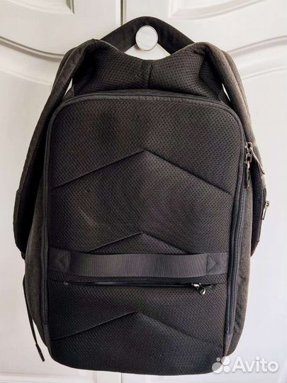 Рюкзак для ноутбука 15.6 антивор tigernu