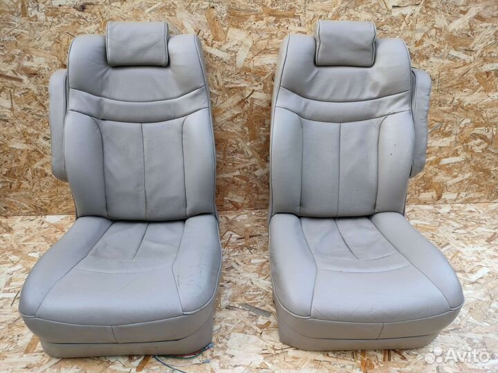 Сиденья Chevrolet Express