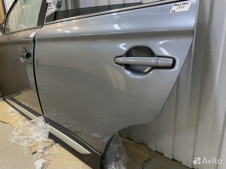 Дверь левая Митсубиси Аутлендер 3