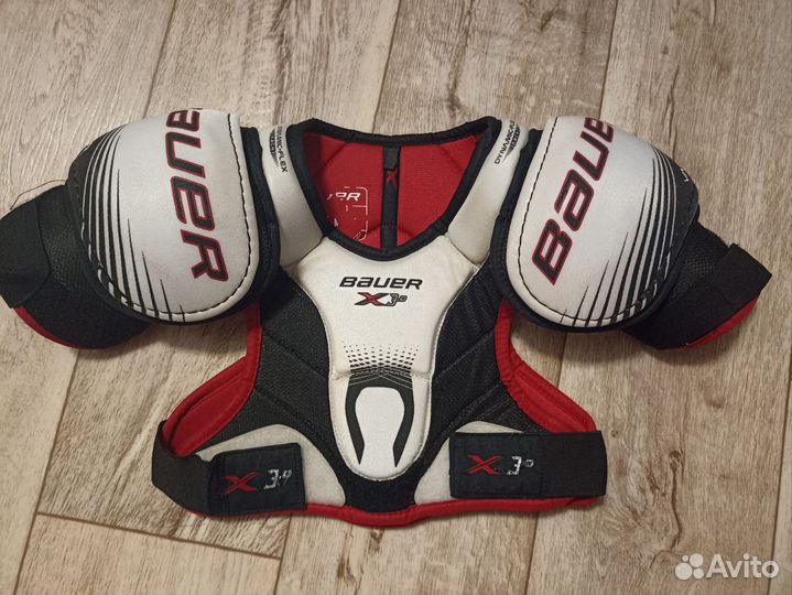 Нагрудник хоккейный на возраст 6-9 лет