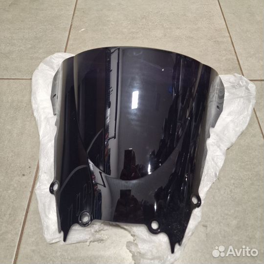 Yamaha R6 00-02 ветровое стекло