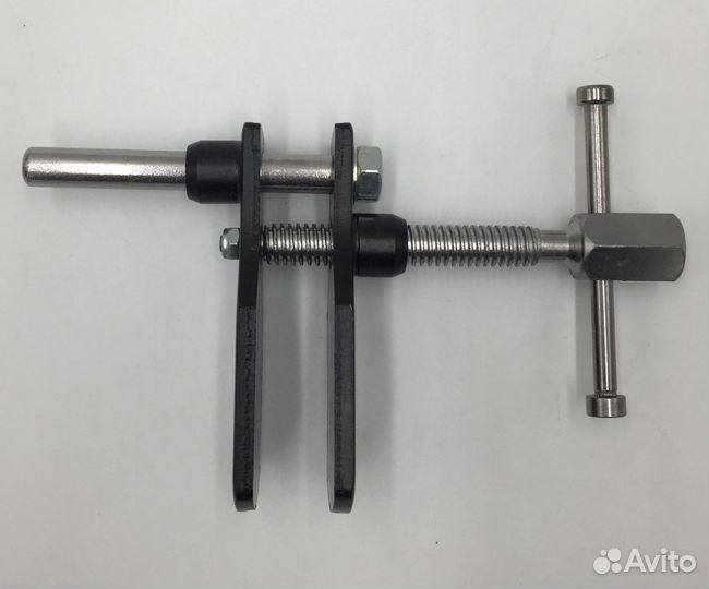 Приспособление для разжима тормозных колодок МАЯКА