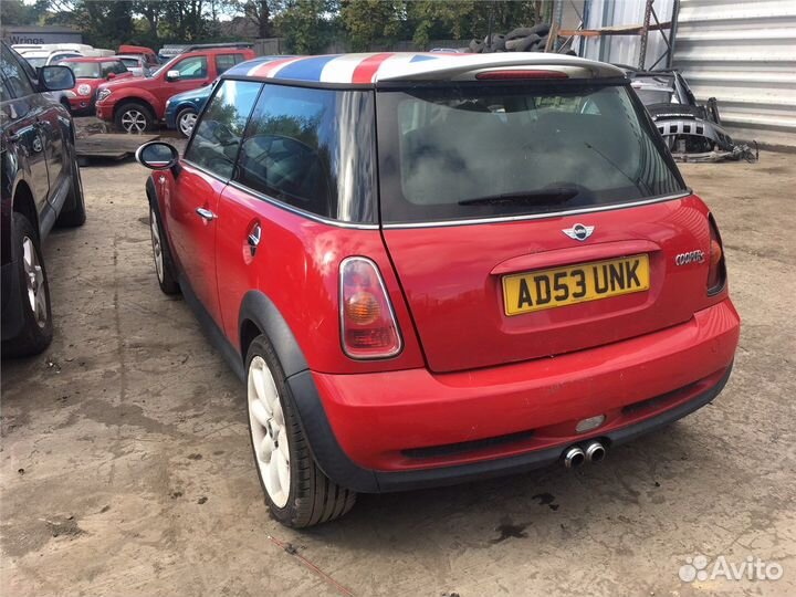 Разбор на запчасти Mini Cooper (R50 / 53)