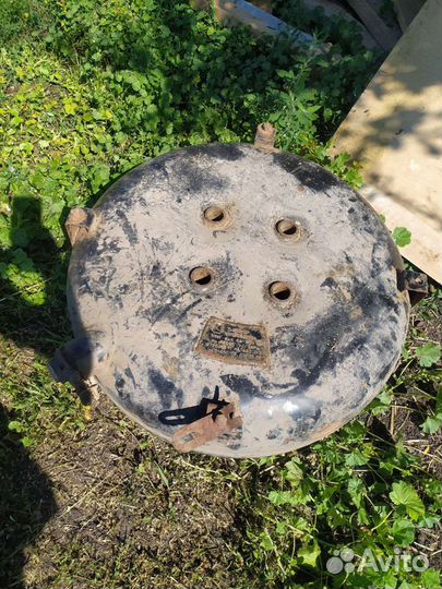 Автомобильный газовый балон