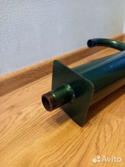 Ручной насос-качалка для абиссинской скважины