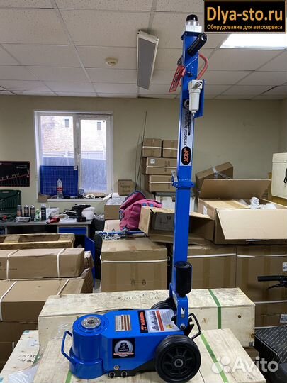 Домкрат пневмогидравлический 50 т 205033