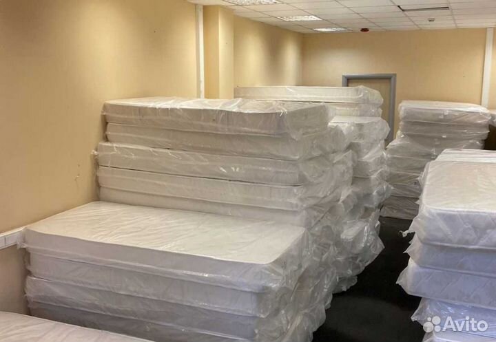 Матрас в кровать 140х200, 160х200