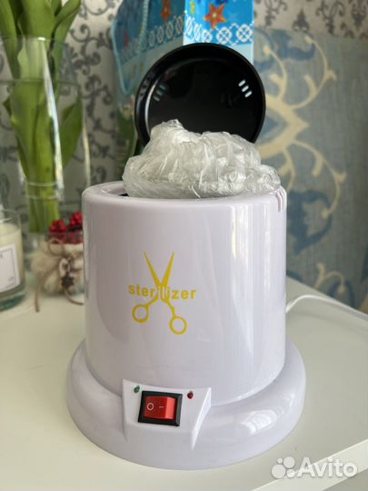 Стерилизатор для маникюрных инструментов