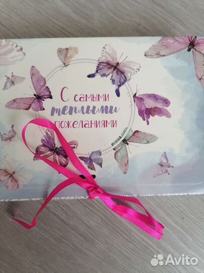 Подарочный набор для женщин на 8 марта