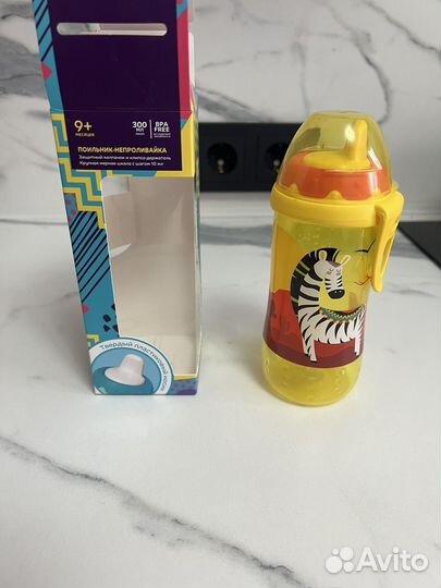 Поильник непроливайка с твердым носиком