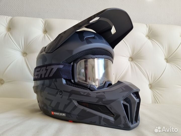 Шлем Leatt Кit Мото 3.5 Stealth Vеlосity 4.5 маска