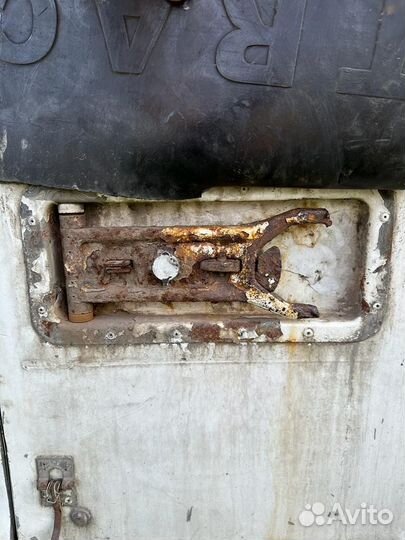 Будка на atego mercedes 815