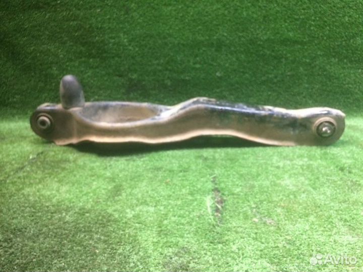 Рычаг передний правый Mazda 3 BL 1.6 2011