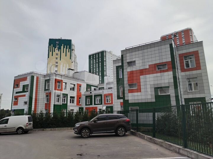 3-к. квартира, 71 м², 2/17 эт.
