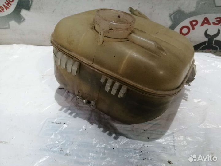 Расширительный бачок Opel Astra H