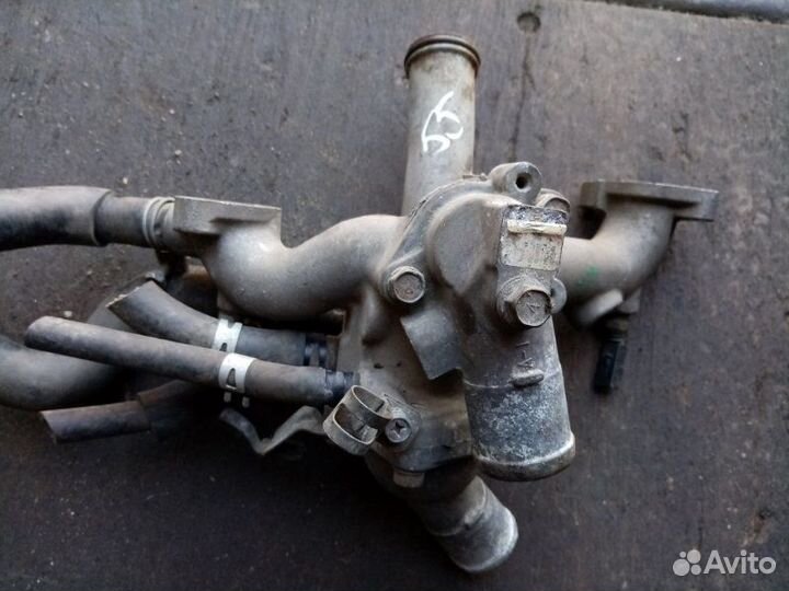 Корпус термостата Mitsubishi Galant E5 1.8 1993