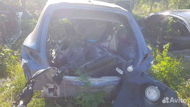 Задняя часть кузова на Mazda 3 хэтчбек