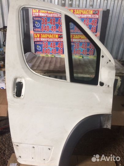 Правая дверь Peugeot Boxer