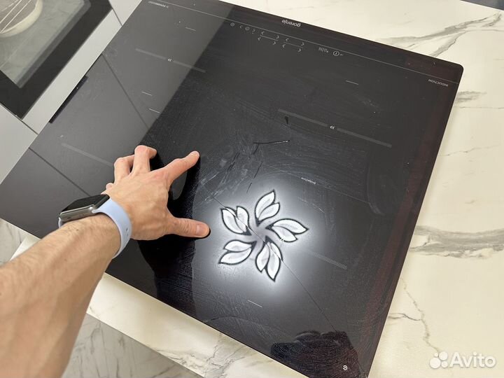 Встраиваемая индукционная панель Gorenje IT643BSC7