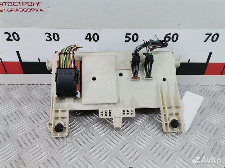 Блок предохранителей для Ford C-MAX 1 1712211