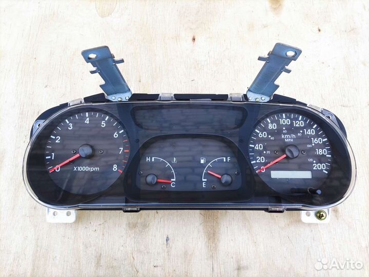 Щиток приборов Спортейдж 1