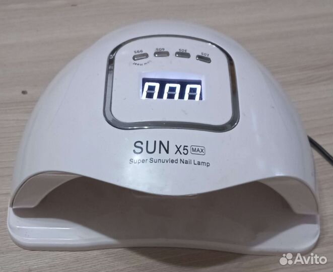 Лампа для ногтей