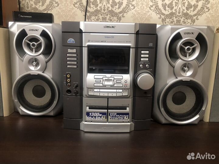 Музыкальный центр sony