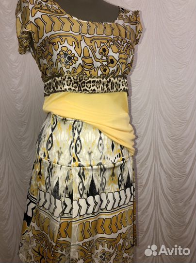 Костюм женский новый