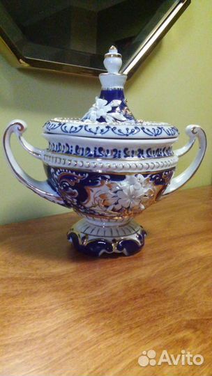 Заварной чайник. Сахарница