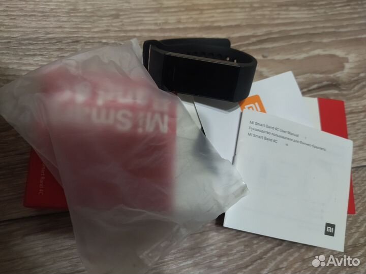 Смарт-браслет Xiaomi Mi Band 4C