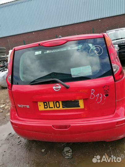 В разборе Nissan Note E11 АКПП