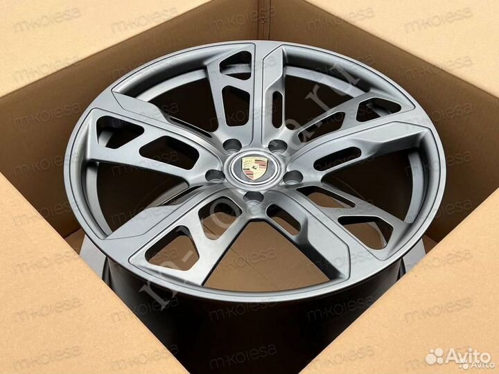 Кованые диски R22 Porsche Macan