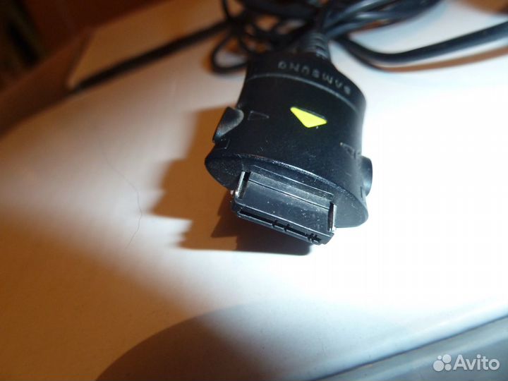 Зарядные устройства к мобильным