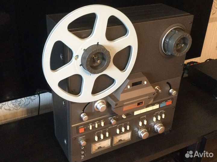 Катушечный магнитофон Tascam 32