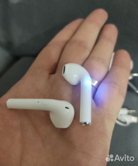 Беспроводные наушники