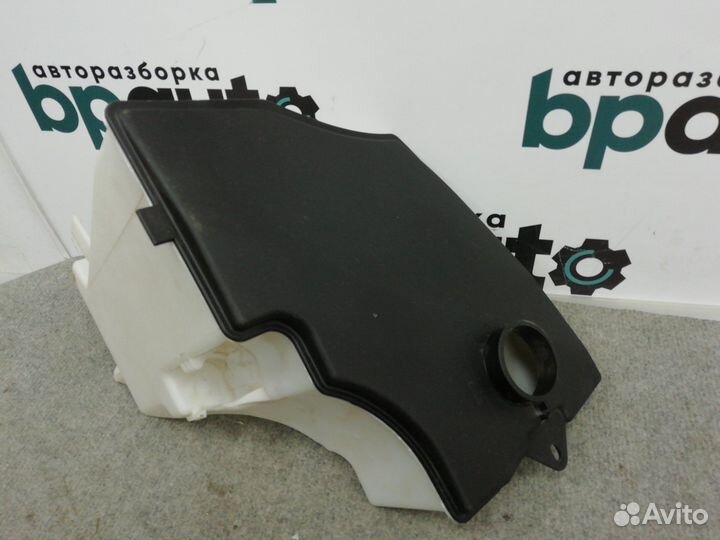 Бачок омывателя 61663403211 BMW Х3 Е83
