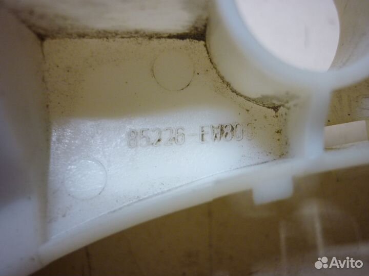 Кронштейн заднего бампера правый Almera G15 85226E