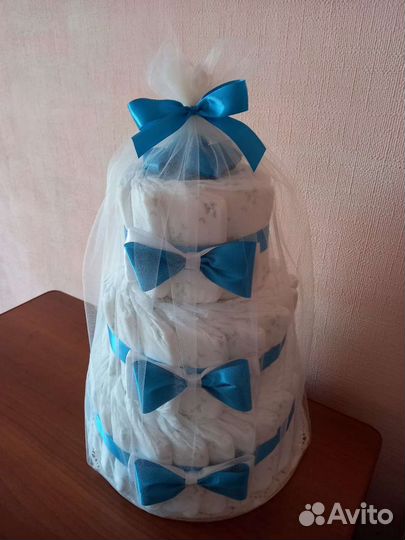 Торт из падгузников, подарки