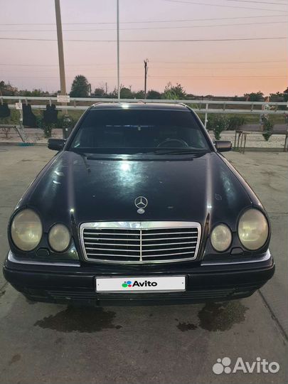 Mercedes-Benz E-класс 2.3 МТ, 1997, 390 000 км