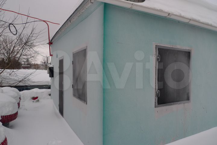 Гараж, > 30 м²