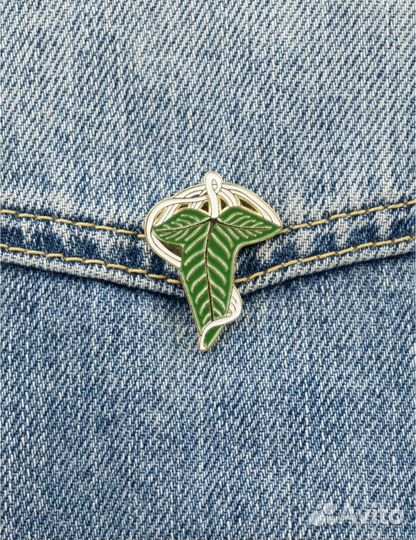 Властелин колец значок