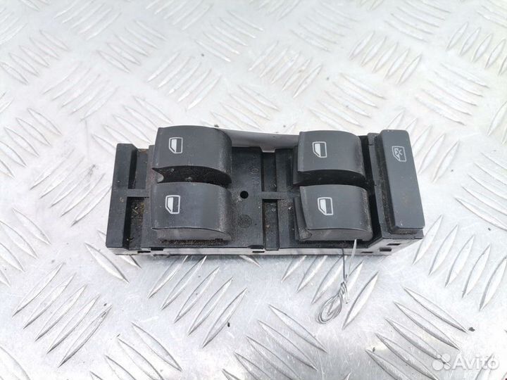 Блок управления стеклоподъемниками Audi A6