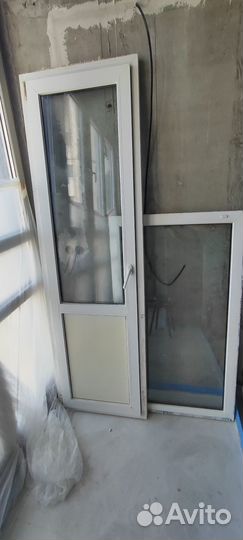 Дверь металлопластиковая балконная и окно