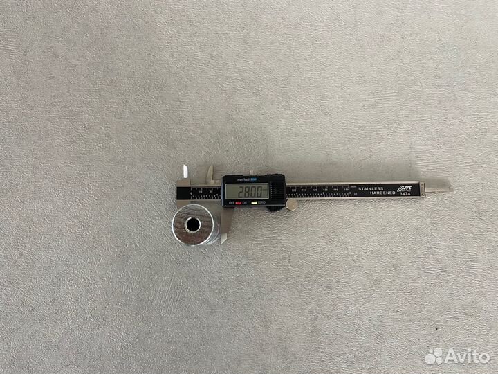 Палец задней рессоры Hyundai HD120 54223-62000